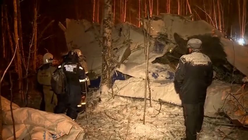 Video: Na Sibiři havaroval nákladní letoun. Zahynulo všech sedm členů posádky